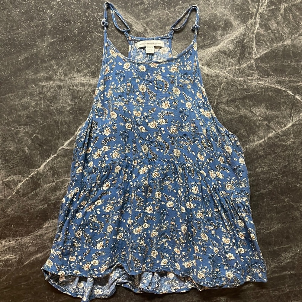 American Eagle blue tank with flower pattern